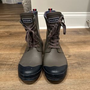 Tommy Hilfiger Rain Boots - Size 10